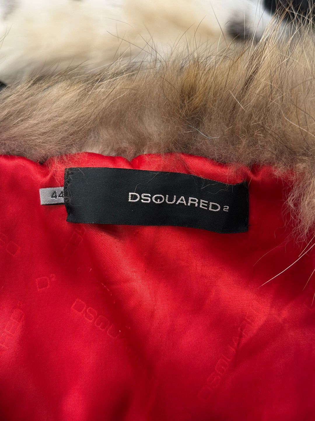 Thumbnail 23301d29-a8d3-41b7-a51b-ce889a97ad04