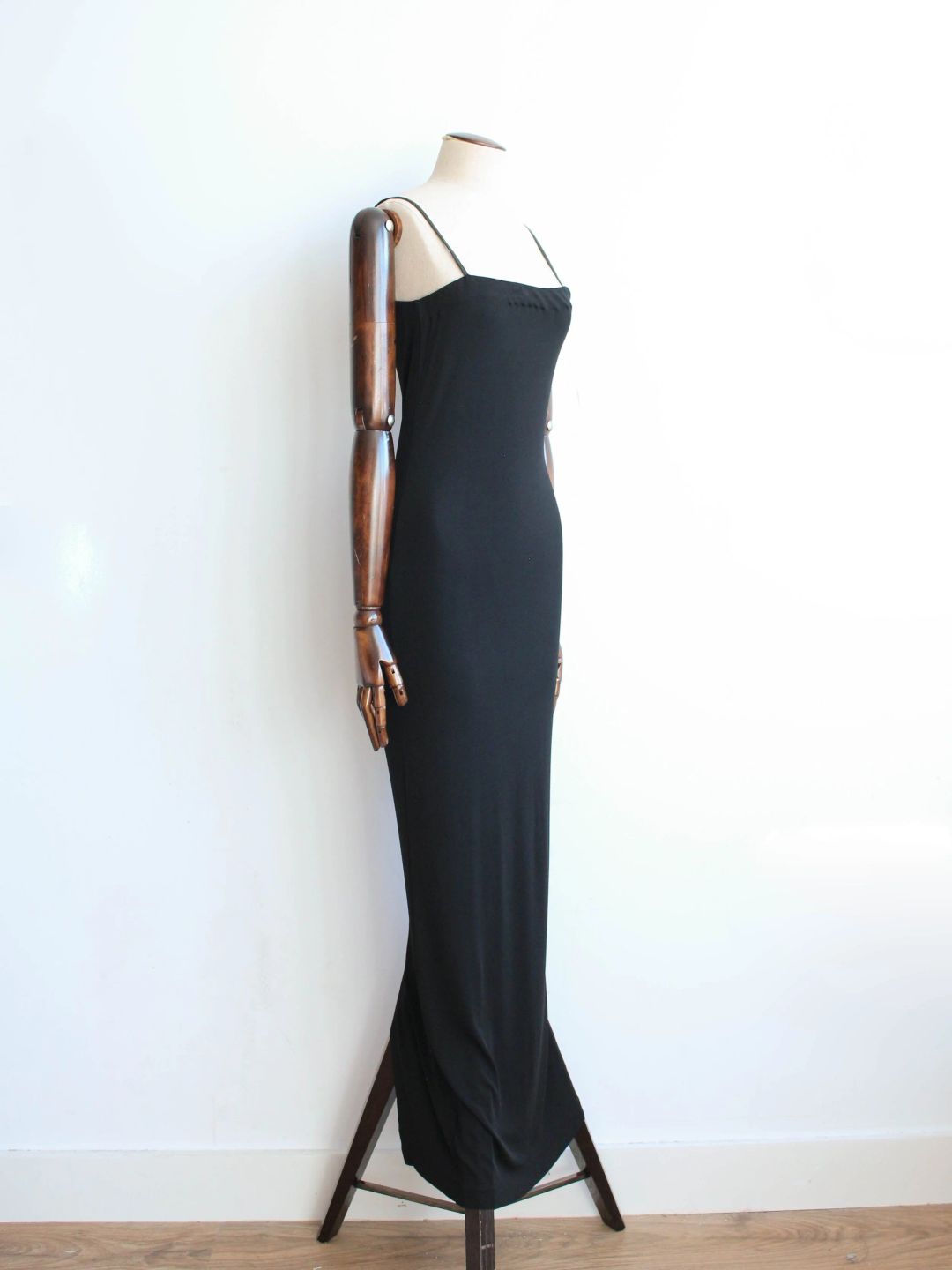 Thumbnail 7c5d9cbe-82b0-4662-8781-28c2b5f15d54