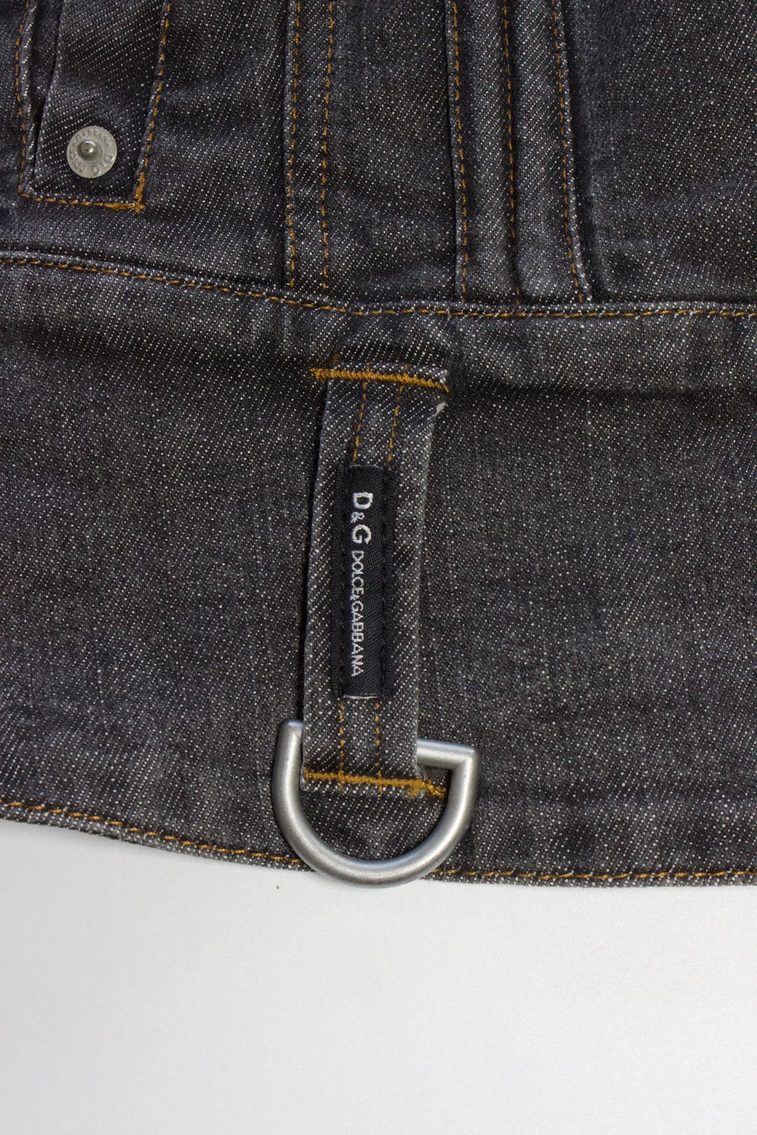 Thumbnail 15a04364-336e-4263-b3e6-ee15b9ce821f