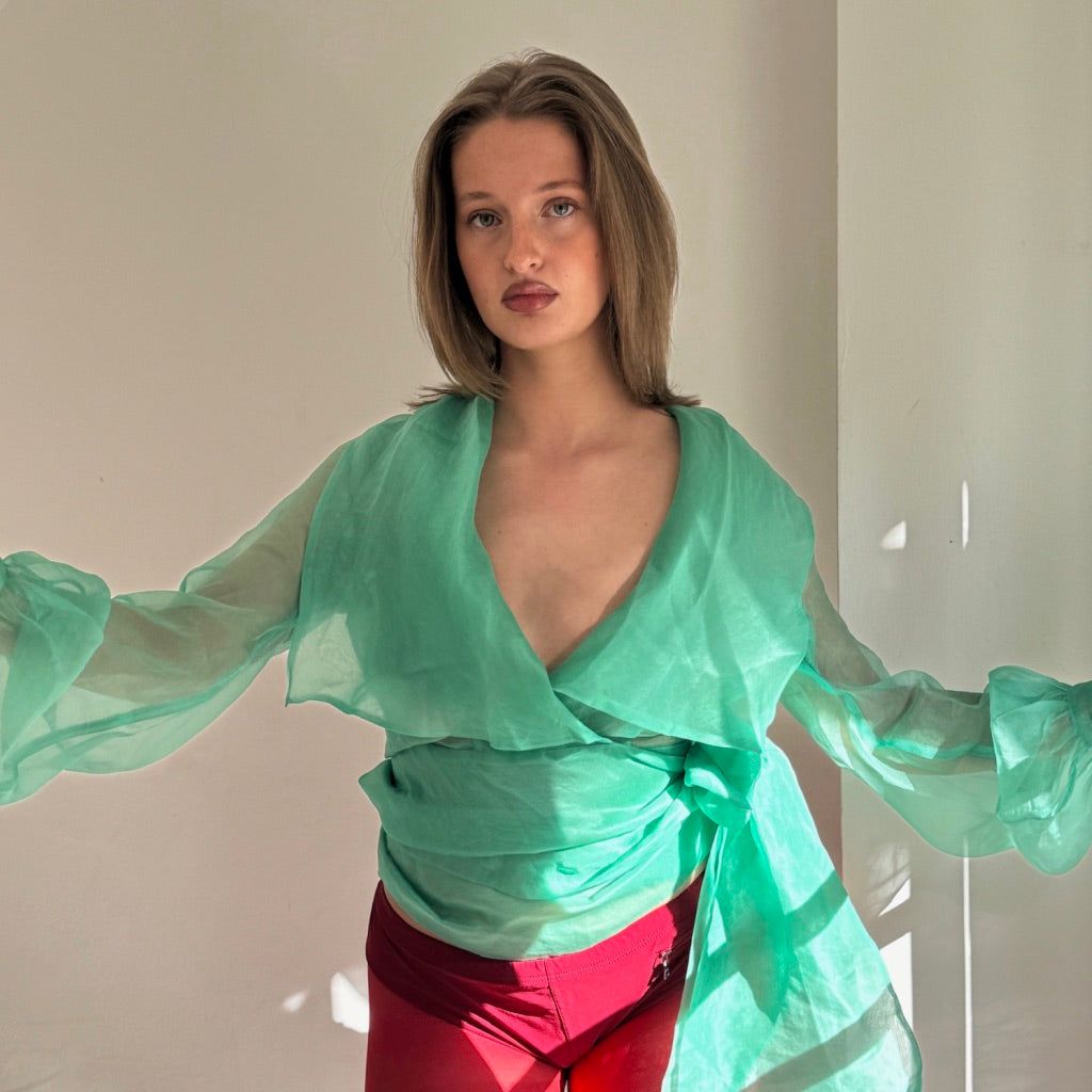 Thumbnail 3f499c3c-bd1e-4f9c-8b46-9e2e2e4026ad