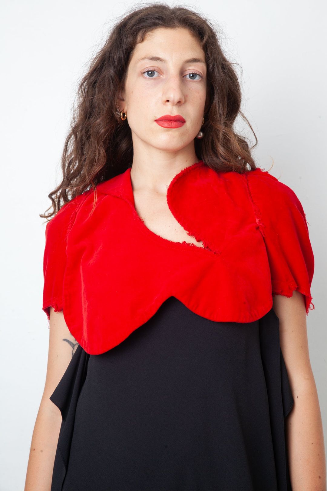 Comme des Garçons 2003 red velvet flower petal bolero jacket by COMME DES GARÇONS in size ONE SIZE from COATS & JACKETS category