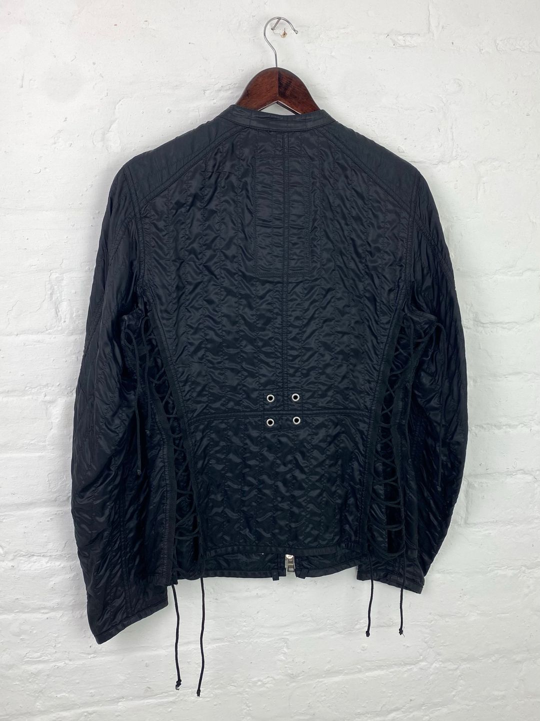 Thumbnail 500990f0-b2b2-4c61-a306-ab75d76c7abf