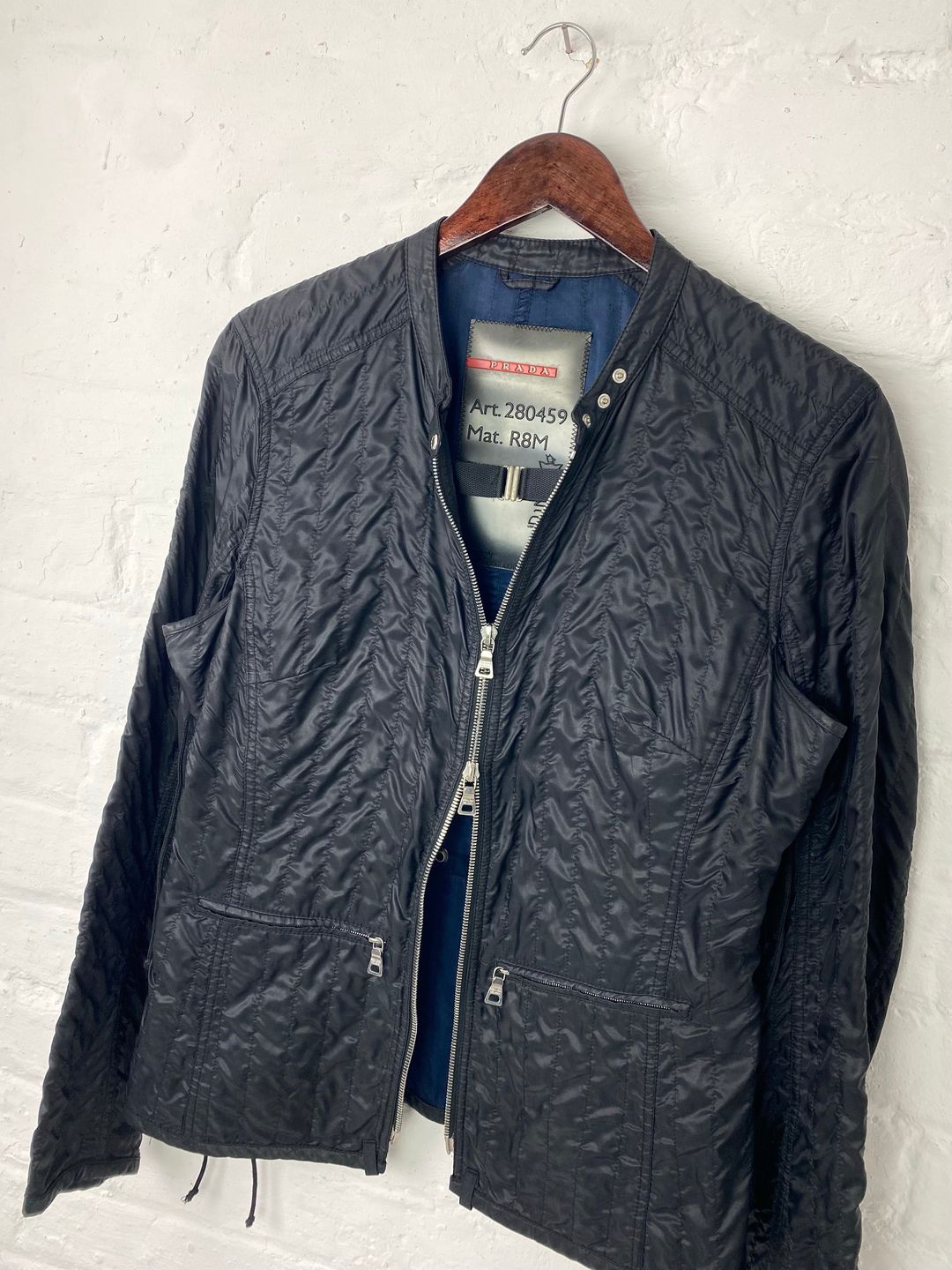 Thumbnail 7c10f533-804d-476d-9ec0-04e1a853699f