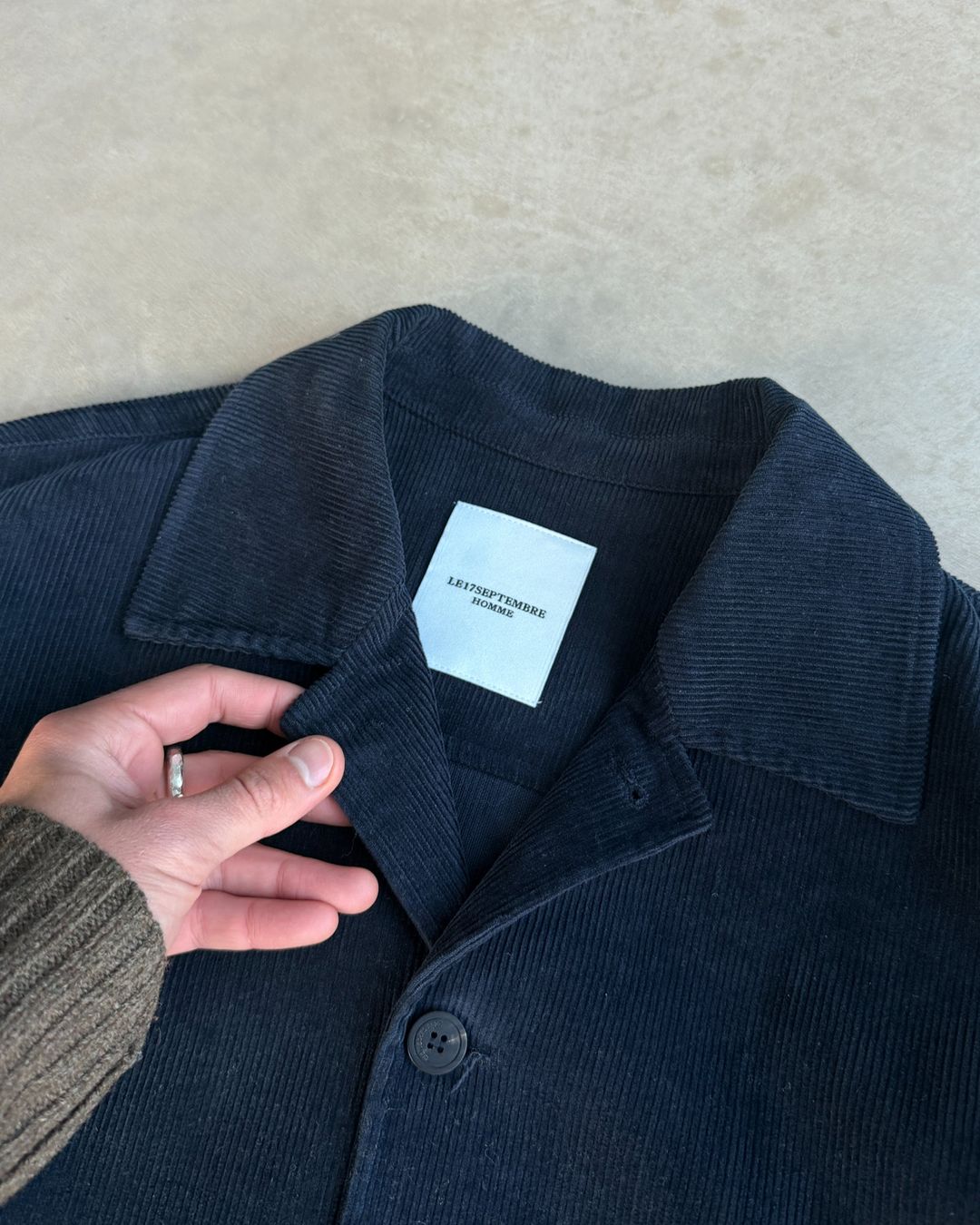 Thumbnail 28a3b9c1-9495-4af6-9311-7ad7787a30ae