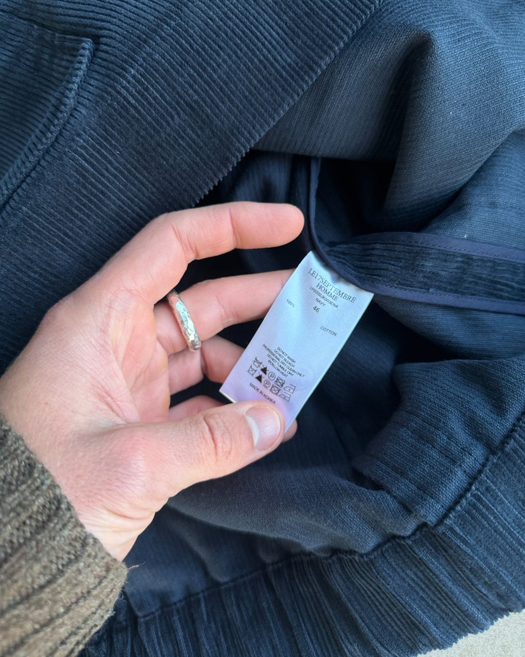 Thumbnail 26b06fbd-e420-40ef-ba4a-bdc95a5800aa