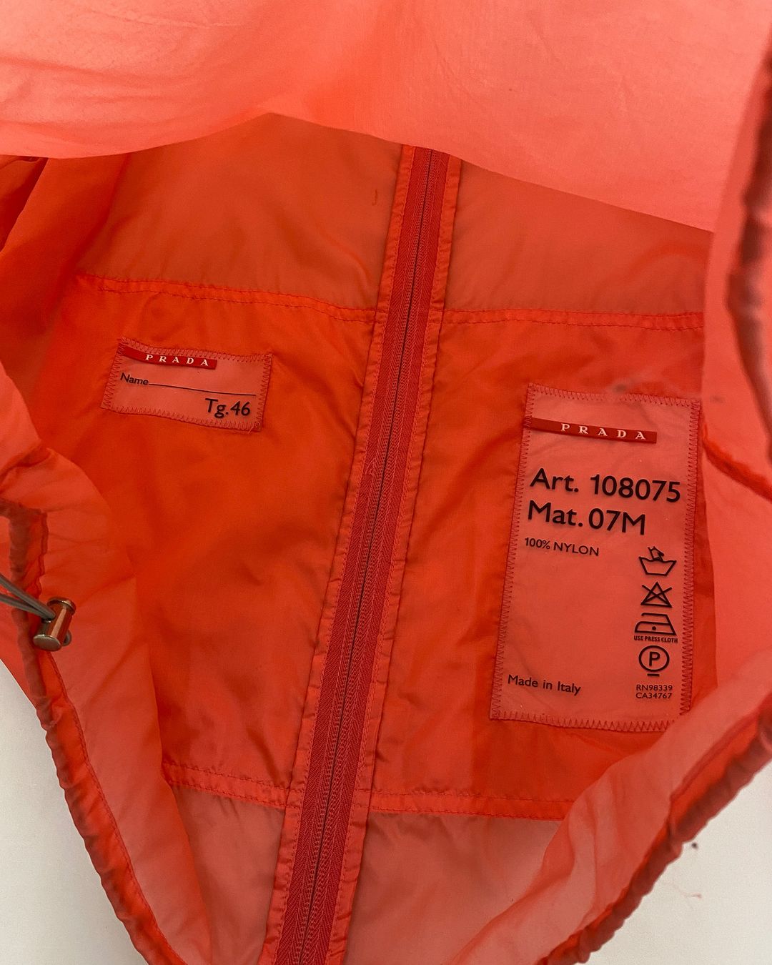 Thumbnail 4113d1e8-fc02-4987-9d58-a456e2e71b01