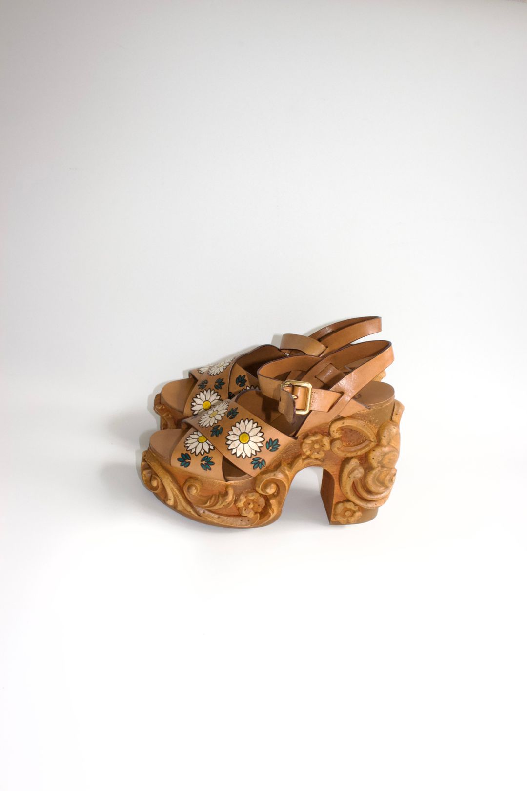 Thumbnail 764b8a03-d11b-4cad-82c9-a25839f6ffab