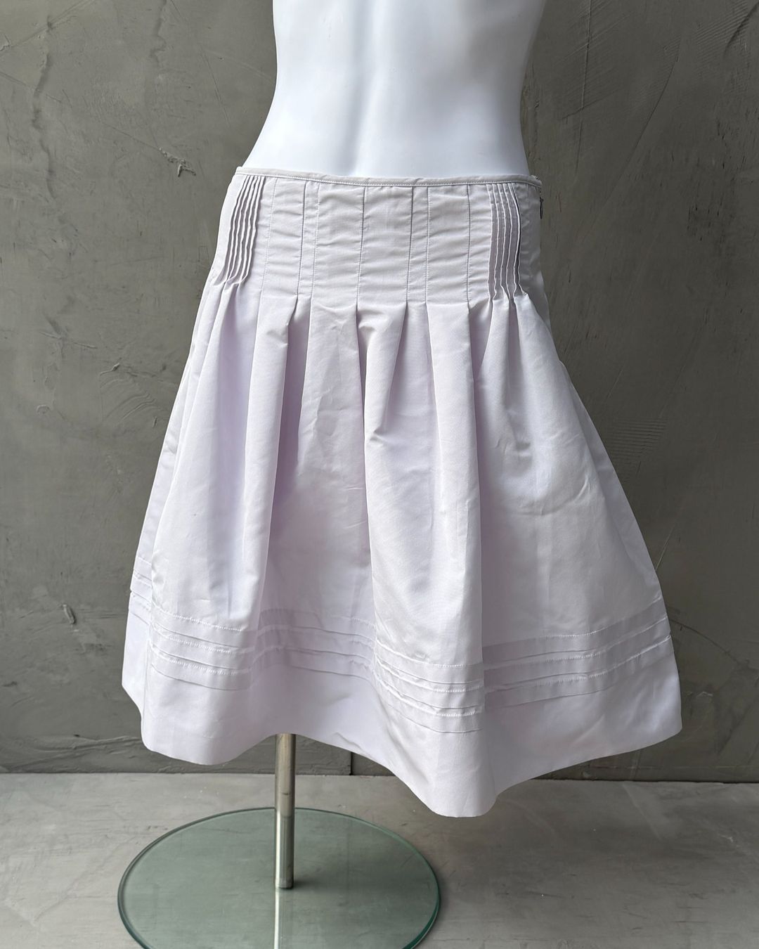 Prada SS2008 Nylon Lilac Midi Skirt – S by PRADA in size S from SKIRTS category