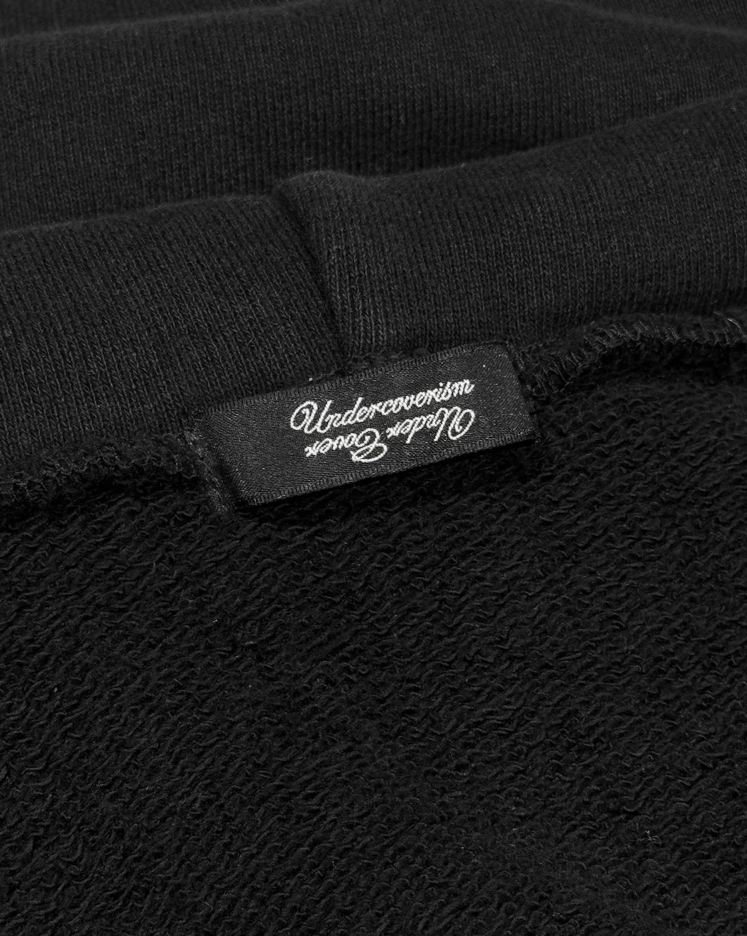 Thumbnail 44117249-3e03-40e5-beb8-38c929ed5495