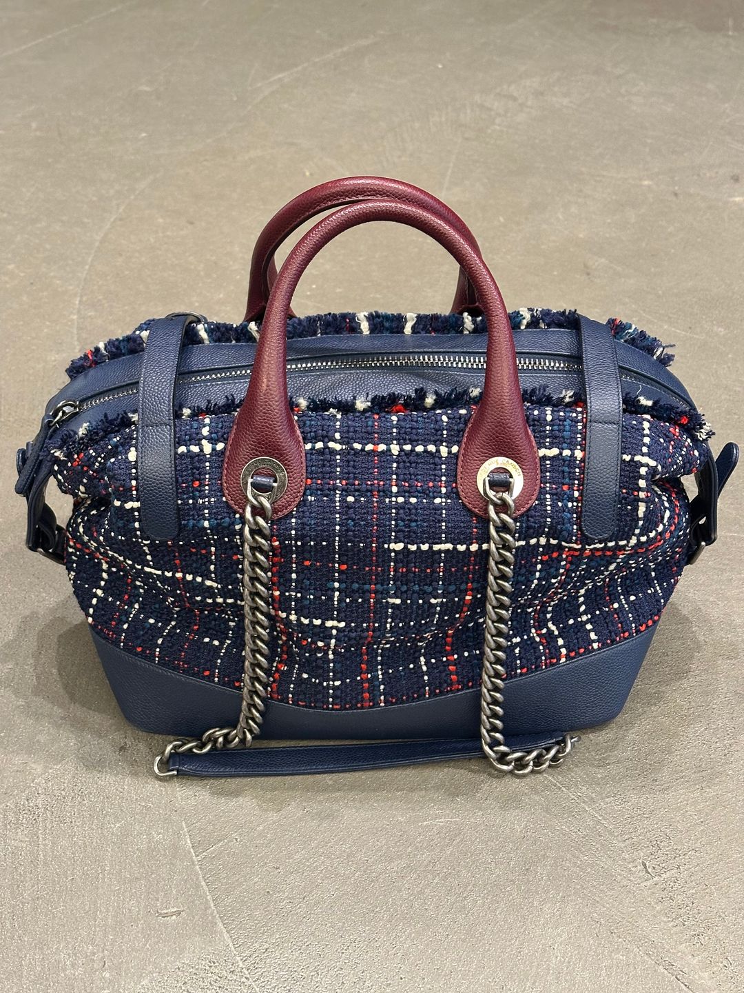 Thumbnail 0b966c8a-ab09-424a-af7c-7ab43ce1d67e