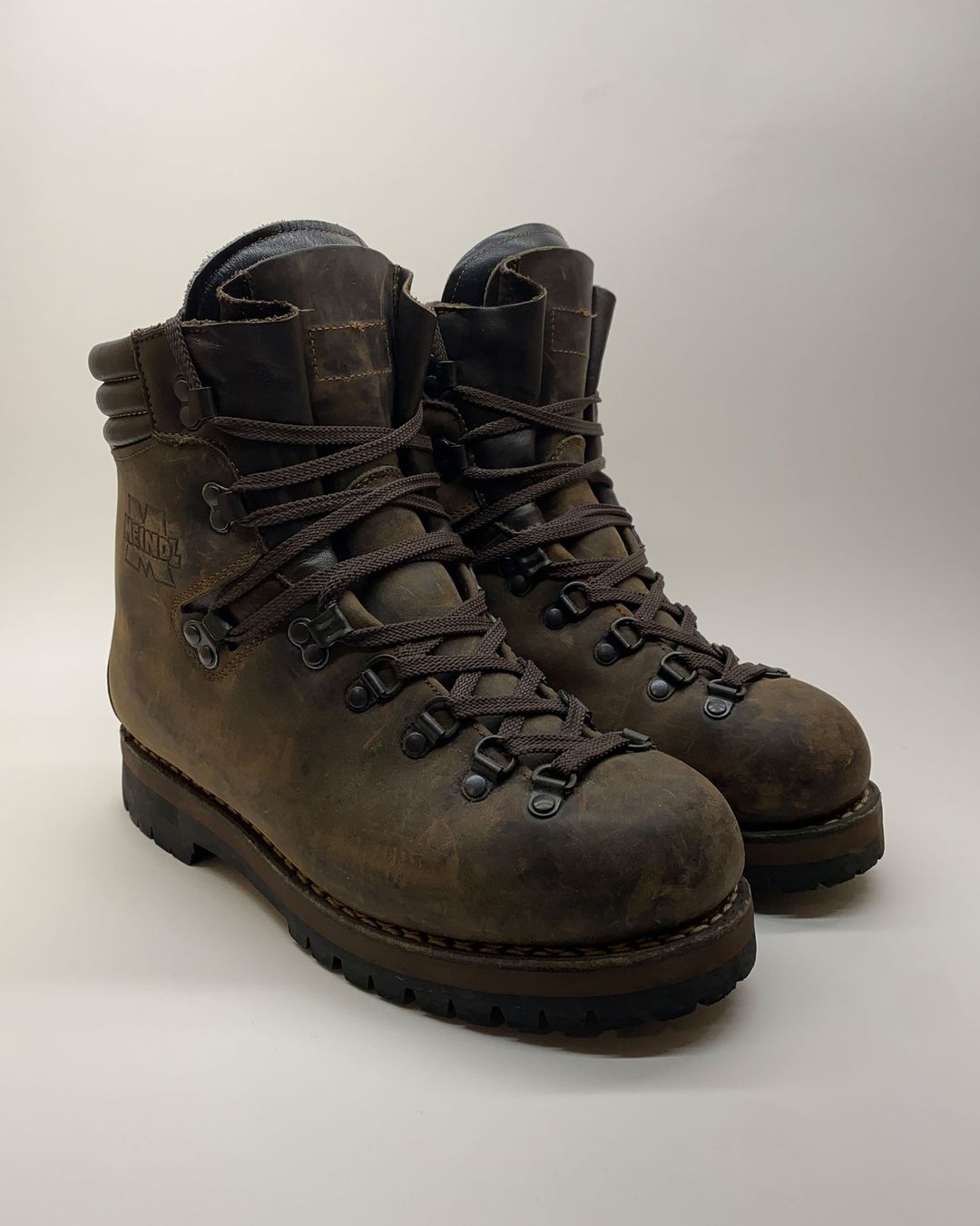 Thumbnail a9c27da9-73e1-44be-ab10-b01b9fa01659