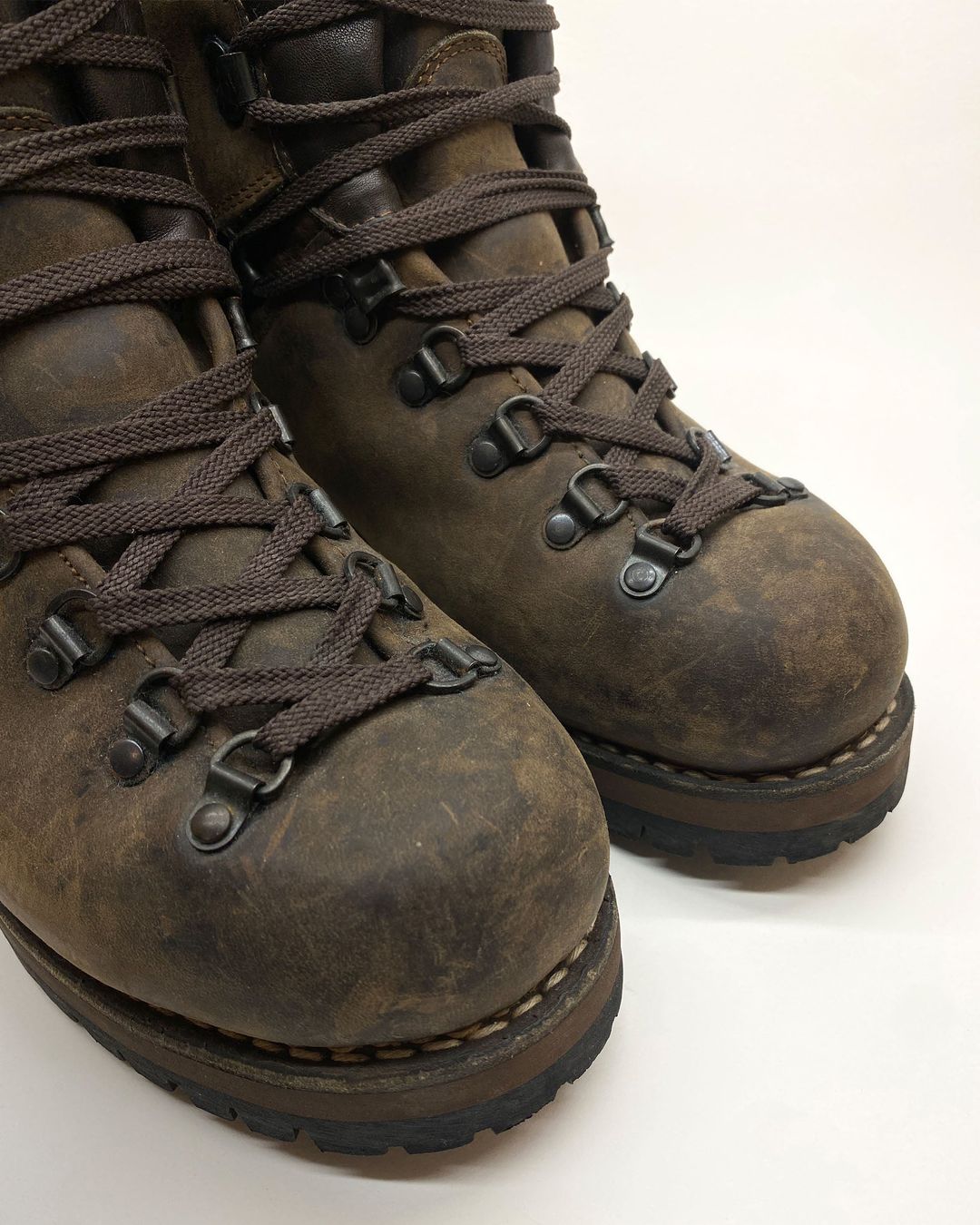 Thumbnail 8ef457b7-032c-405d-bbc6-ca24ba351d73