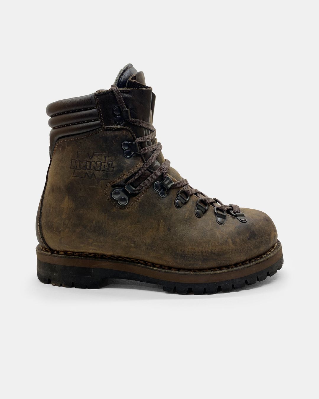 Meindl 1990s Heavyweight Vibram Hiking Leather Boots Brown by Meindl in size EU 42 from SHOES category