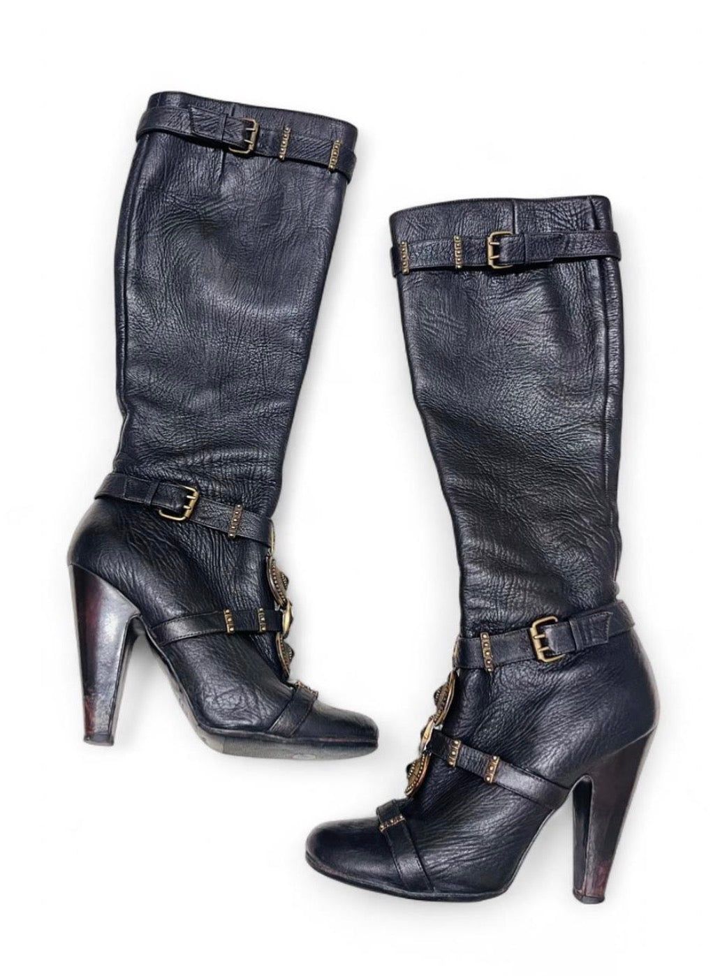 Thumbnail 4a2bd677-42cd-4c9b-84aa-7e3e93535433