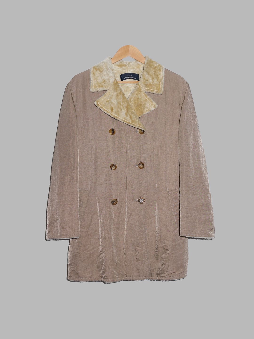 Tricot Comme des Garcons AW1993 gold reversible creased nylon faux fur peacoat by COMME DES GARÇONS in size ONE SIZE from COATS & JACKETS category