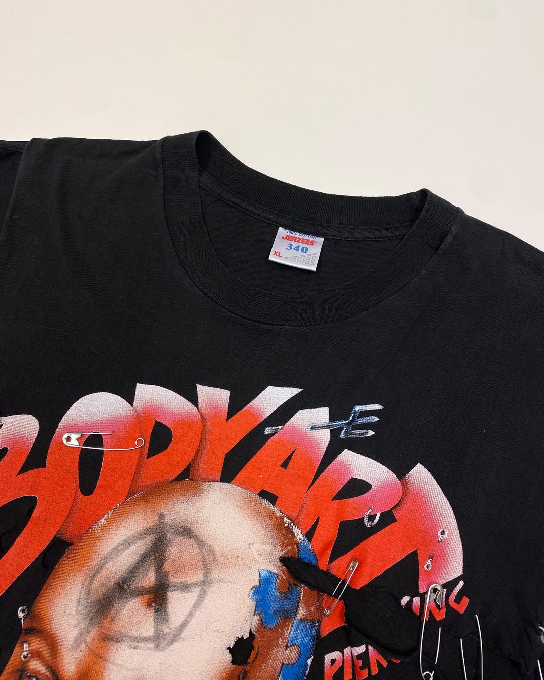 Thumbnail 7046b2c8-0b5b-4933-9d63-de2ecab85edf