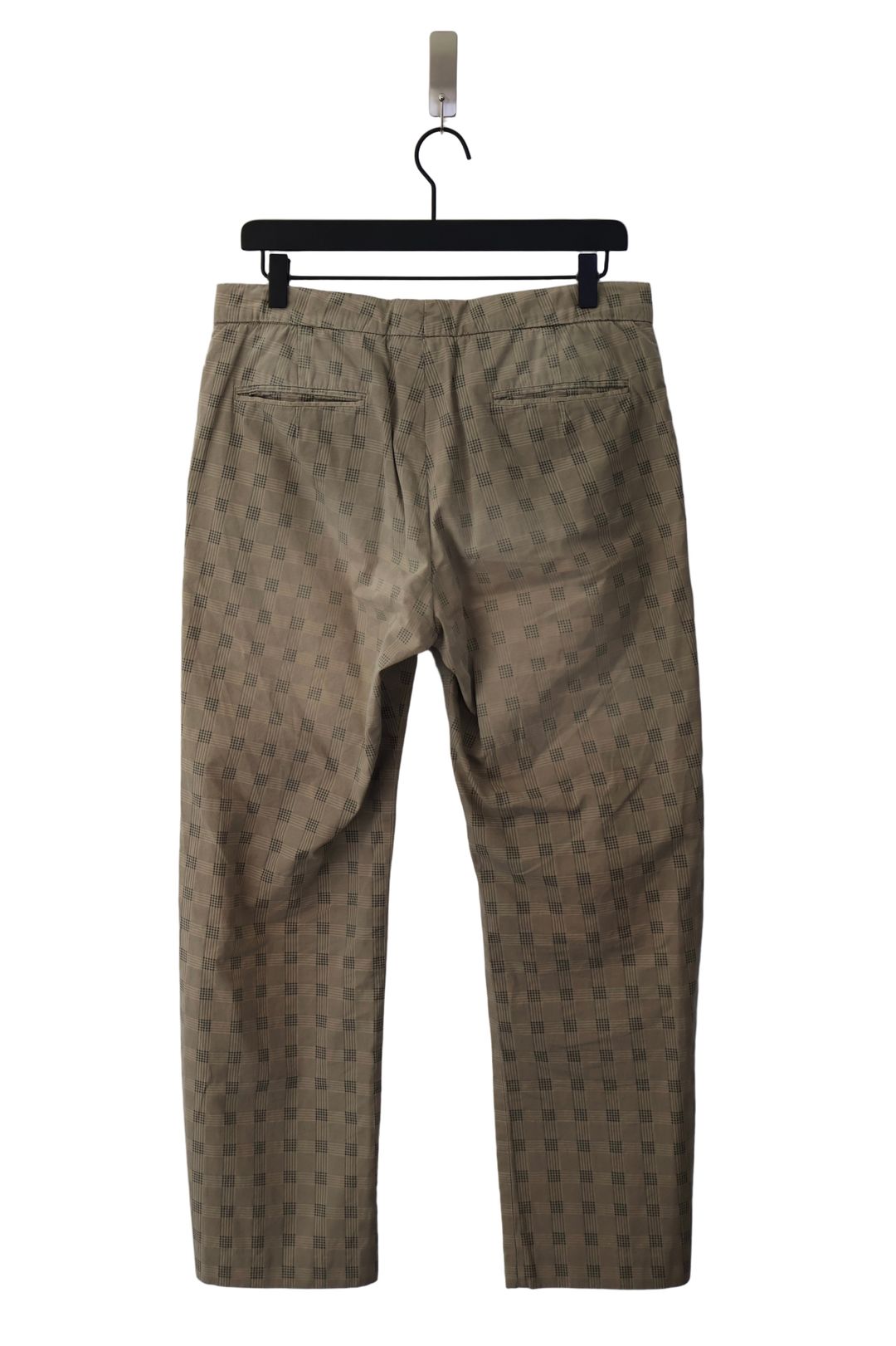 Thumbnail 10f55f7c-c680-4b96-8d53-0b6f8960bdba