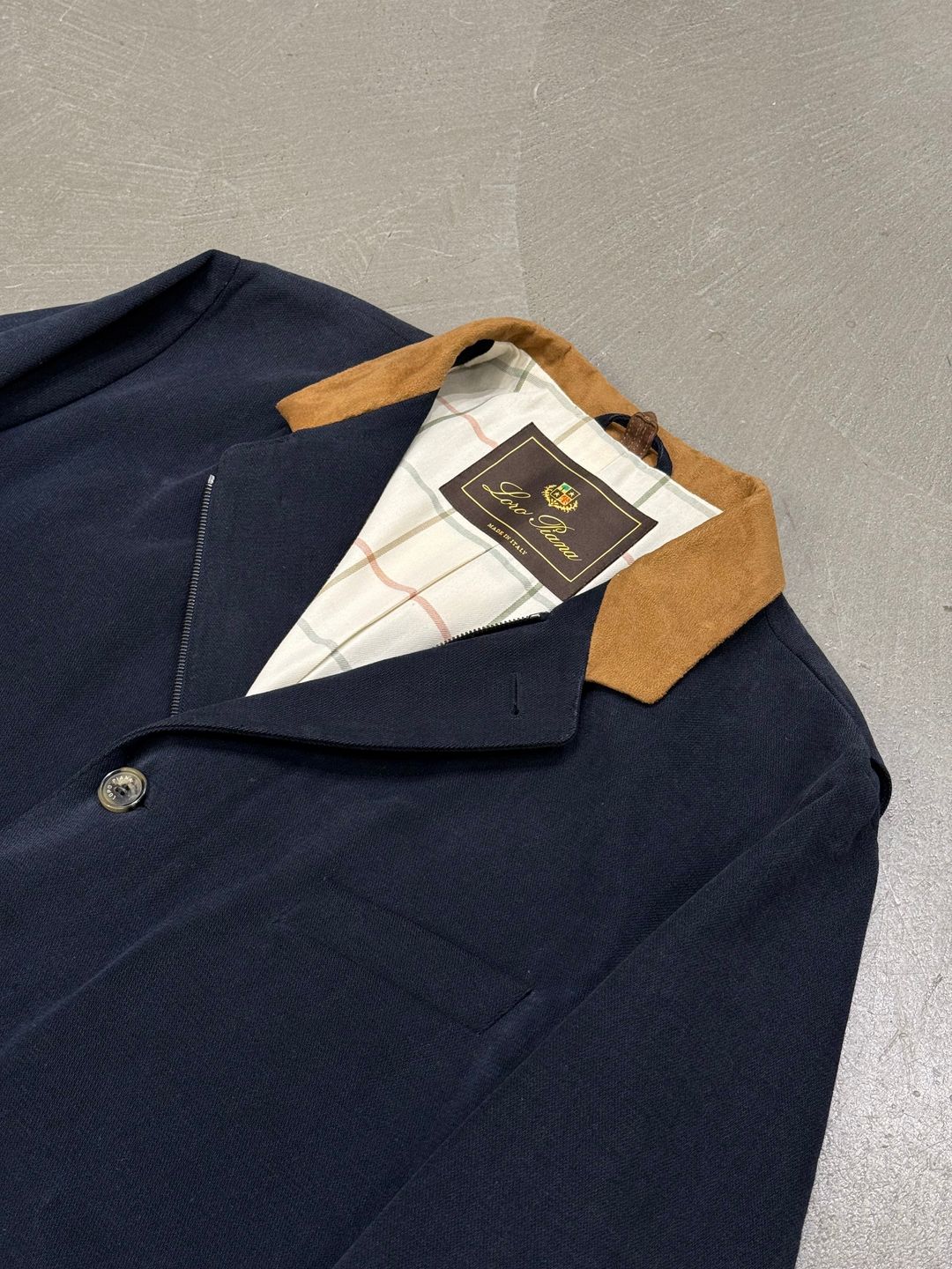 Thumbnail 5640dfe1-4346-4ba1-bb7a-7f00b93f49d7