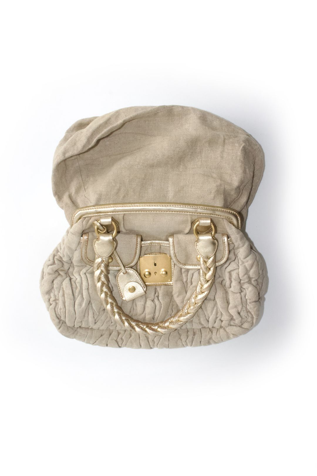 Thumbnail 45f30b63-bd56-45be-a134-30a9337933ca