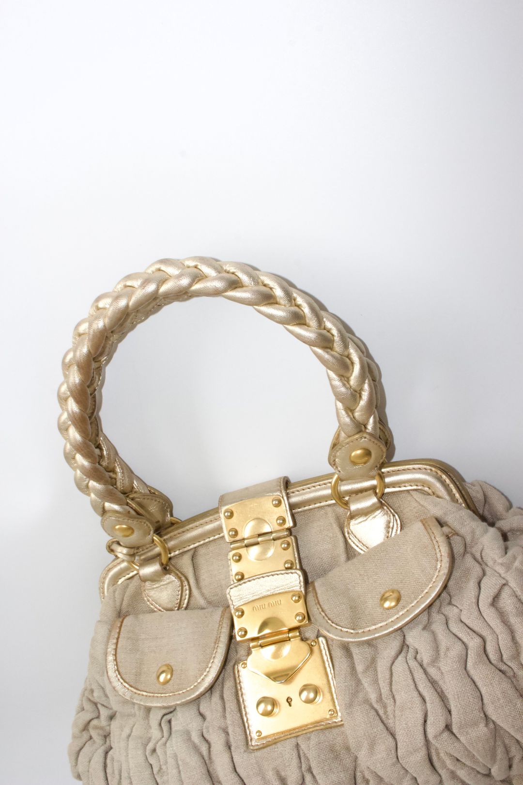 Thumbnail 0e159d26-5664-4919-8fe9-cd19fc365198