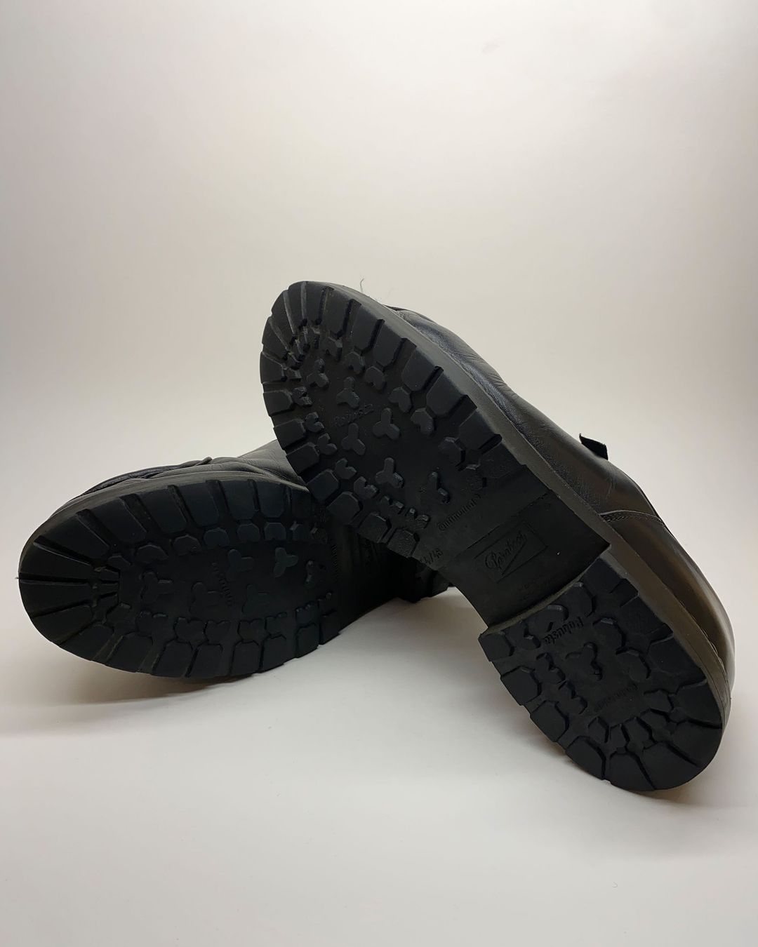 Thumbnail 1ba0f11e-98a7-4e5b-893a-b0a7829a03ed