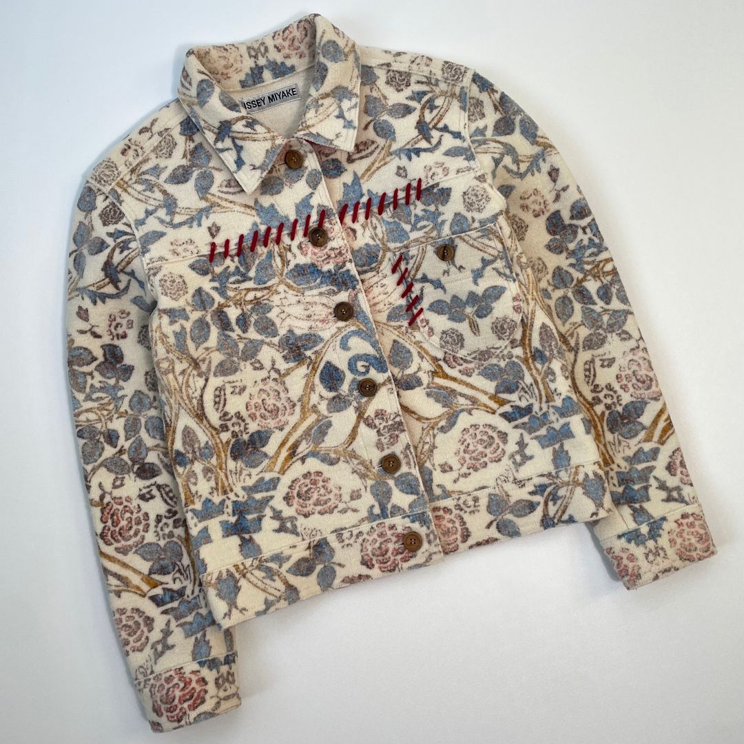 Thumbnail 0536435a-1124-45b4-acdf-edd4741fbe97