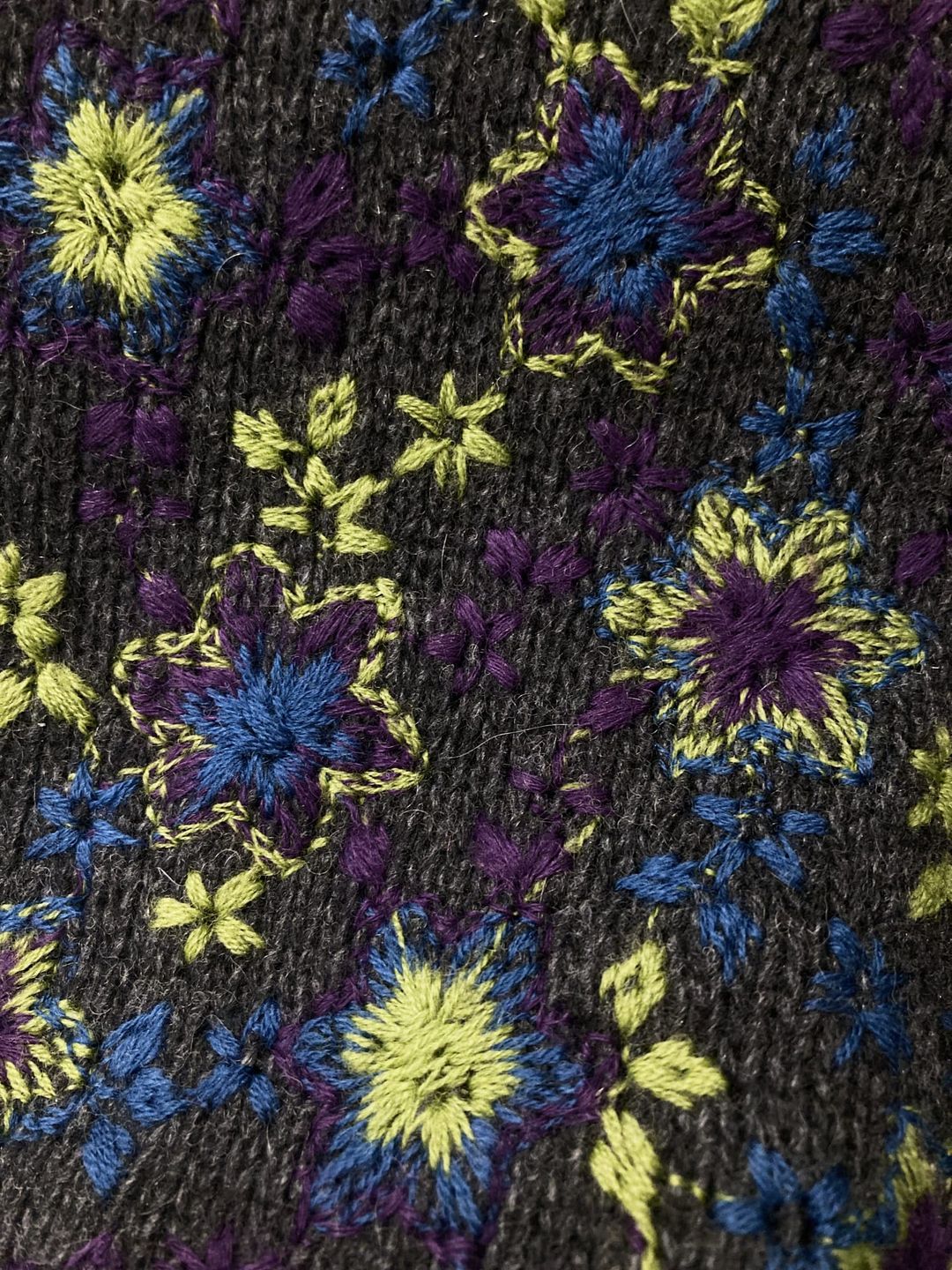 Thumbnail 03014471-dfb1-414d-b28d-9a812fe94bdc