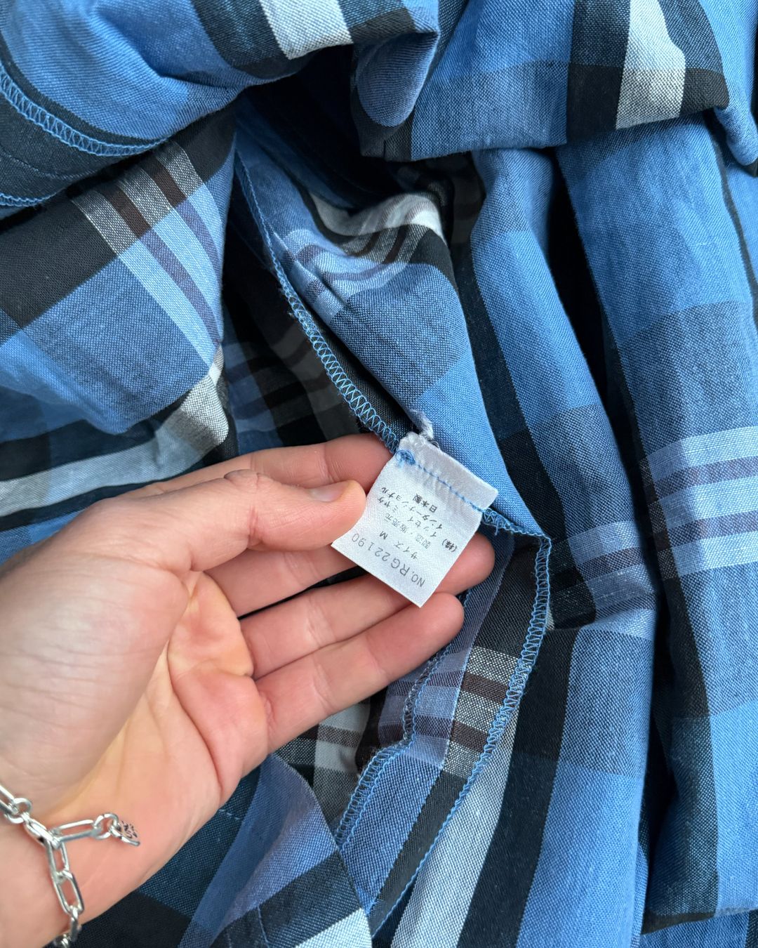 Thumbnail 86e459fa-ea61-4c43-8a50-e4720ec3f6cf