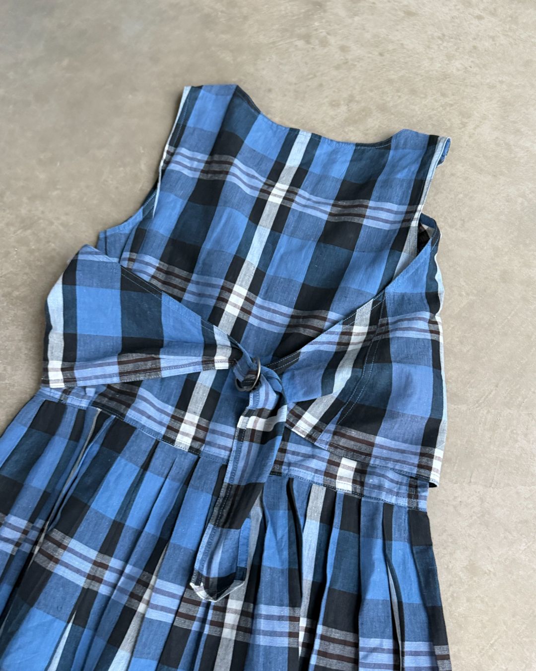 Thumbnail 6c25692c-6db7-4357-be28-b66fcfd627d4