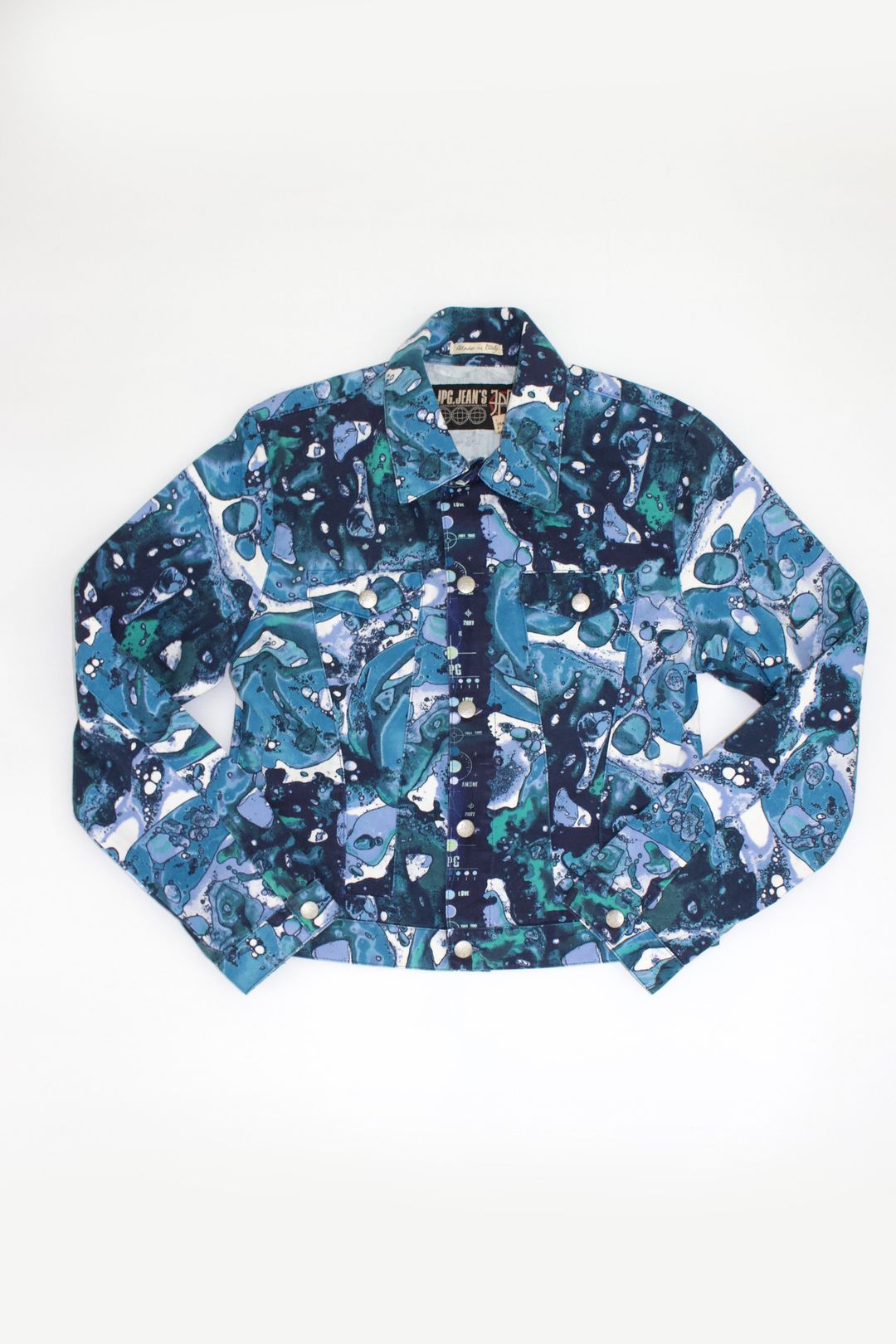 7bc30b39-8136-498c-b1e3-13be38ae35d5