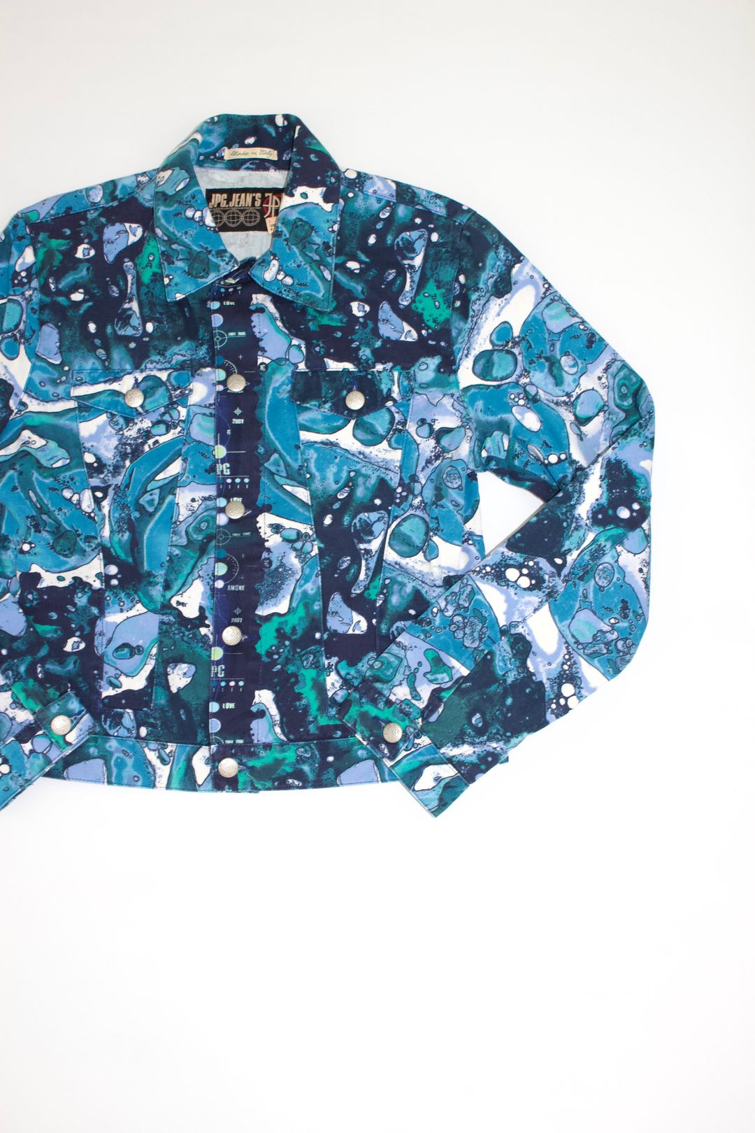 Thumbnail 9decdbcb-08d2-426b-857f-60eb04a284ce