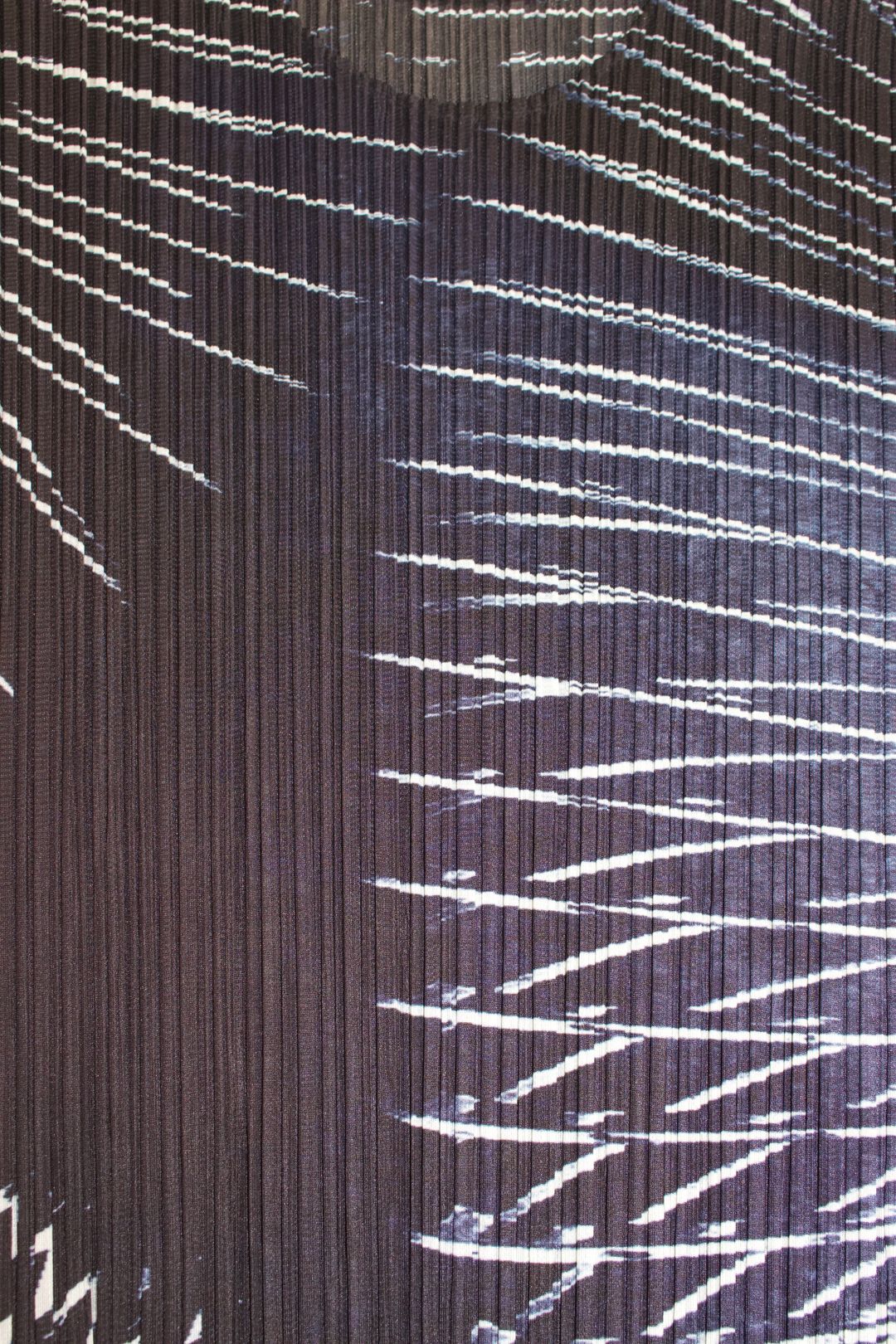 Thumbnail 47b43891-18b9-460e-9323-122ade366b3b