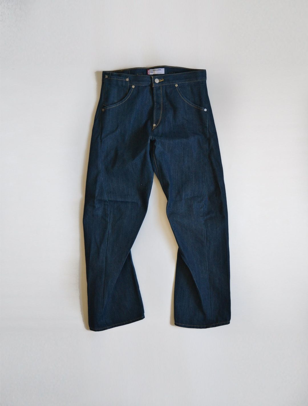 Thumbnail 6ed7d2fc-db0a-4836-b507-52bb77f1d2d9