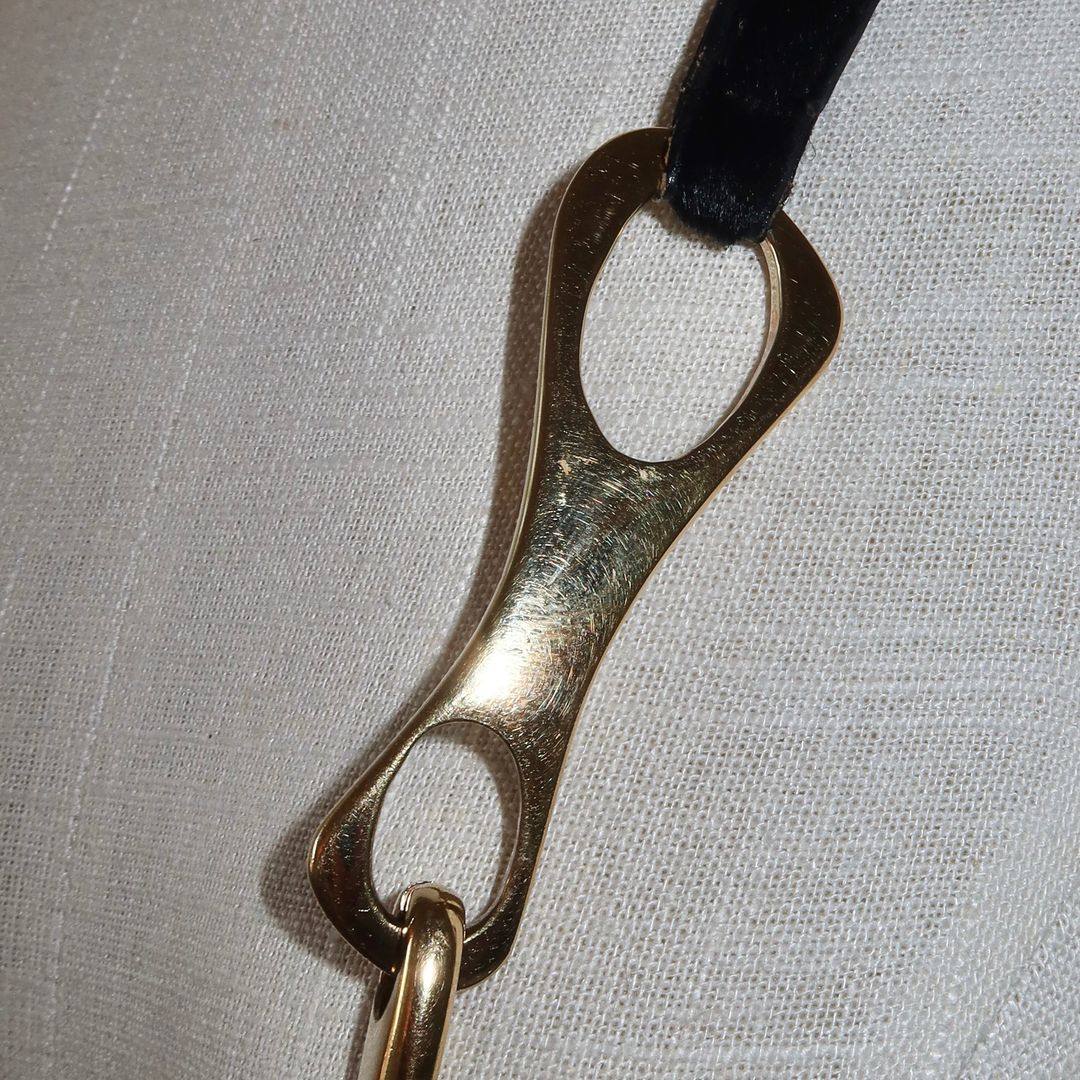 Thumbnail 8bc7f9fd-5efb-4bff-8ce3-8ab4ecdbdf55