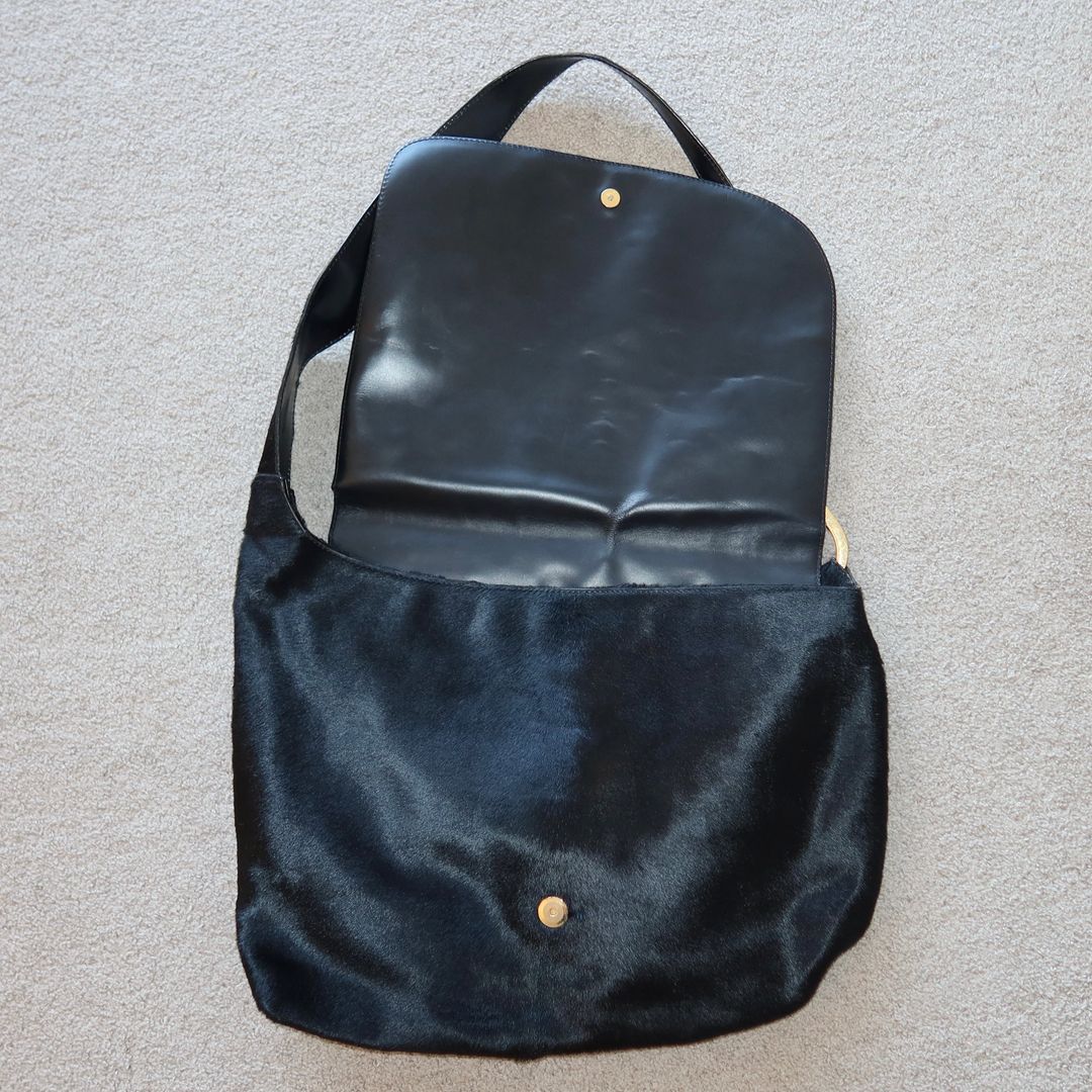 Thumbnail 7761f8d2-2941-4824-a2ec-c1274e630925