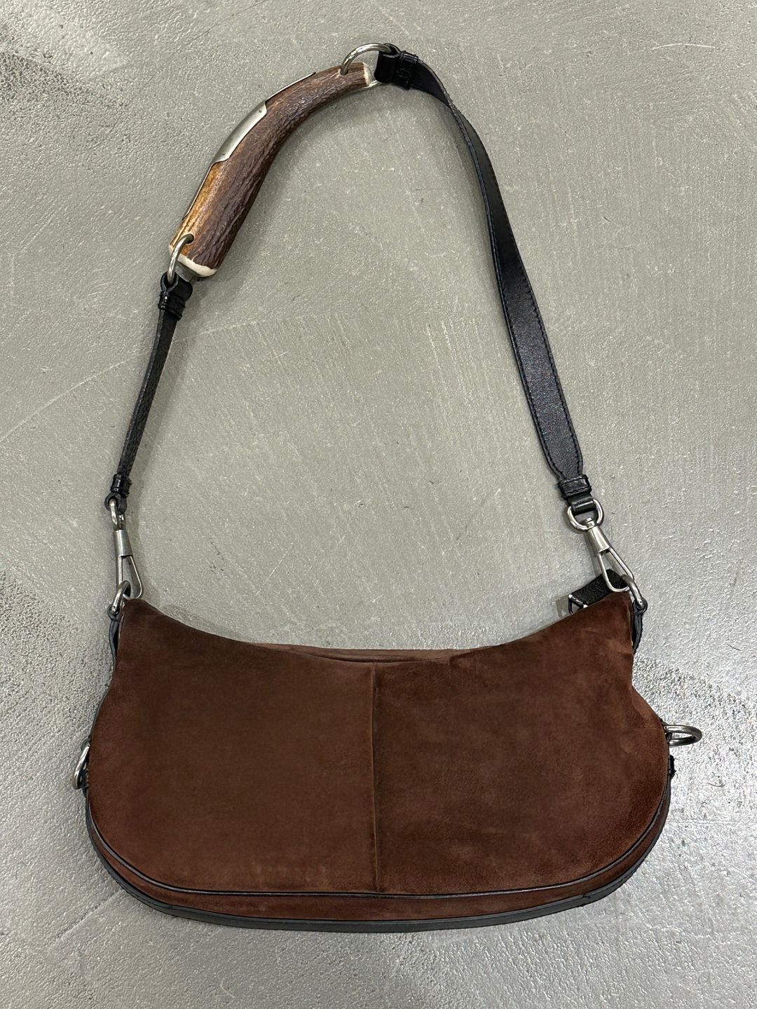 Thumbnail 62afd563-67a0-4427-941a-8fe7bee8755a