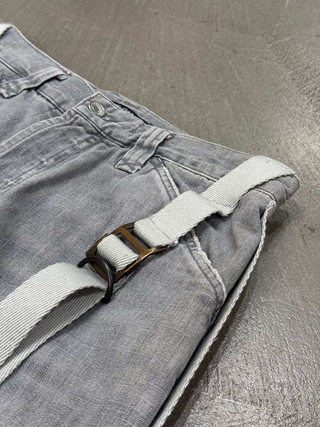 Thumbnail 923f2b6b-c4c3-4a88-9e8c-68a375356656