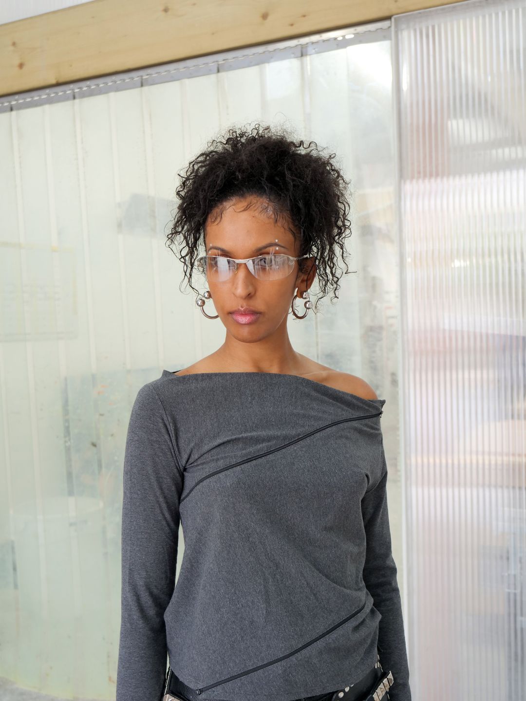Zip Up Grey Longsleeve Top by MAISON MARTIN MARGIELA in size ONE SIZE from TOPS category