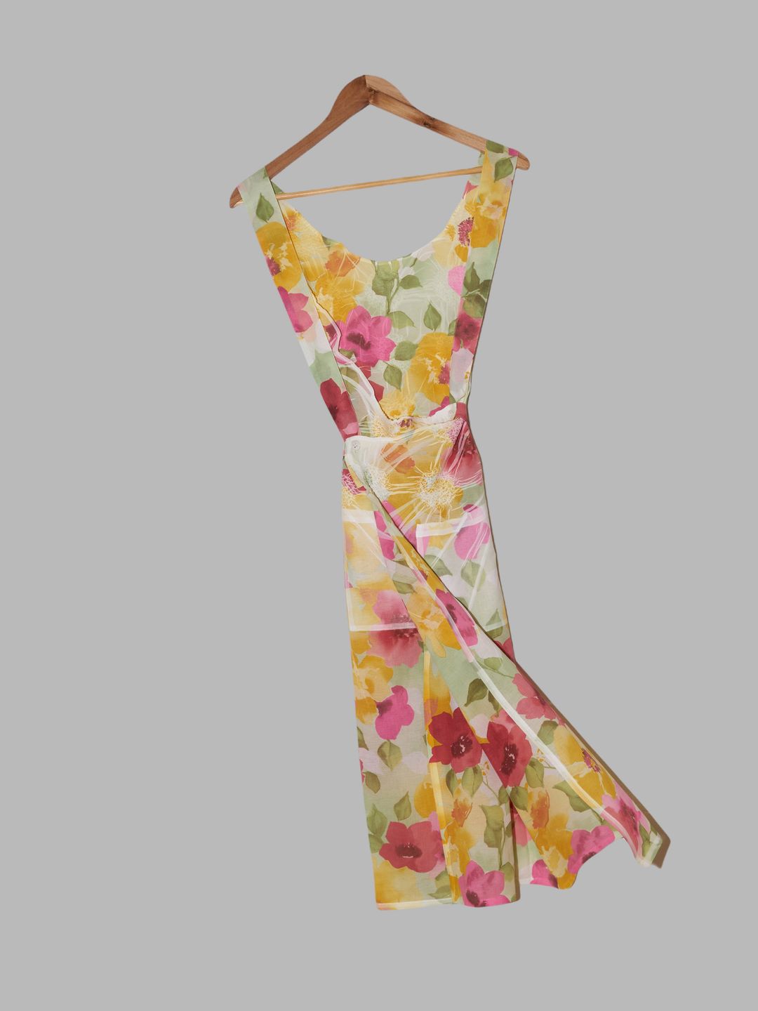 Thumbnail 0cb43b53-5f1c-423c-b56f-be54dd96305a