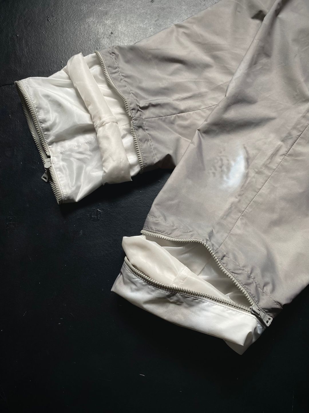 Thumbnail 5c1ce9d8-2ca9-43e7-b5fe-58d6f05d0113