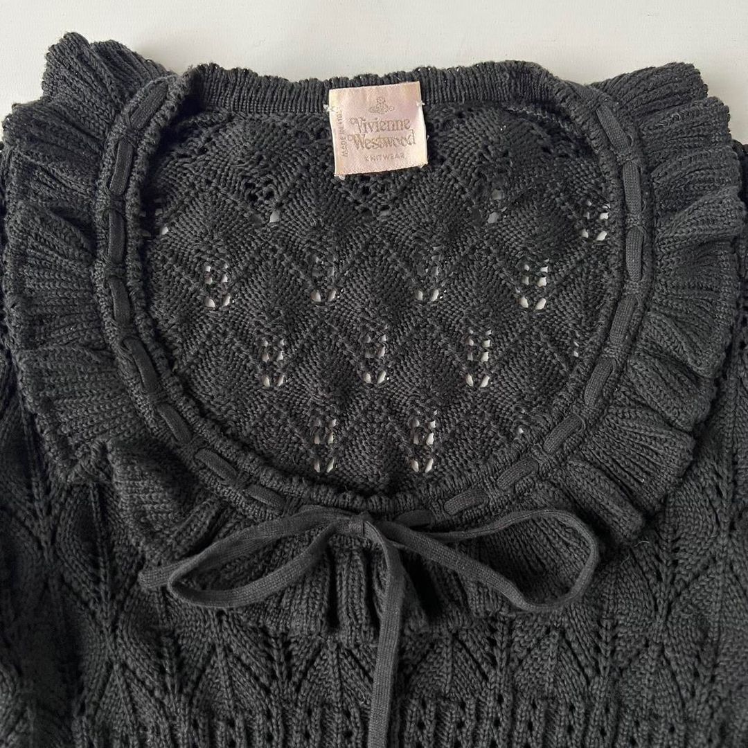 Thumbnail 403597fa-b512-42c3-83ab-cc7b1199326a