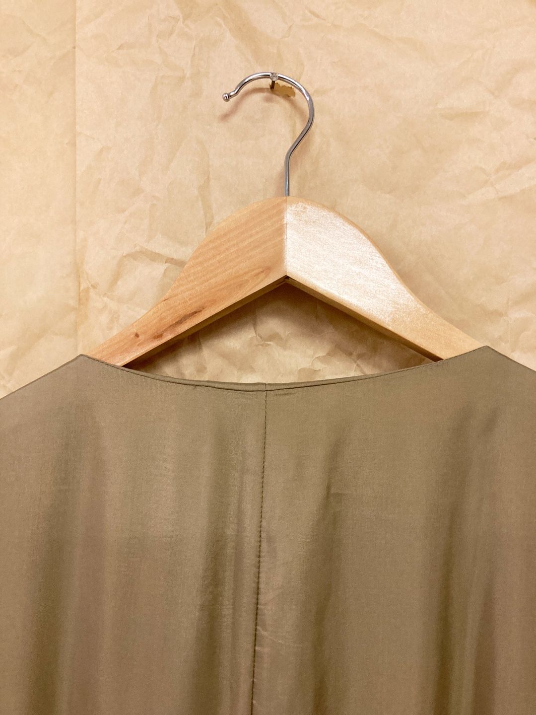 Thumbnail 490cba7e-a982-40c7-9333-e775ba52c006