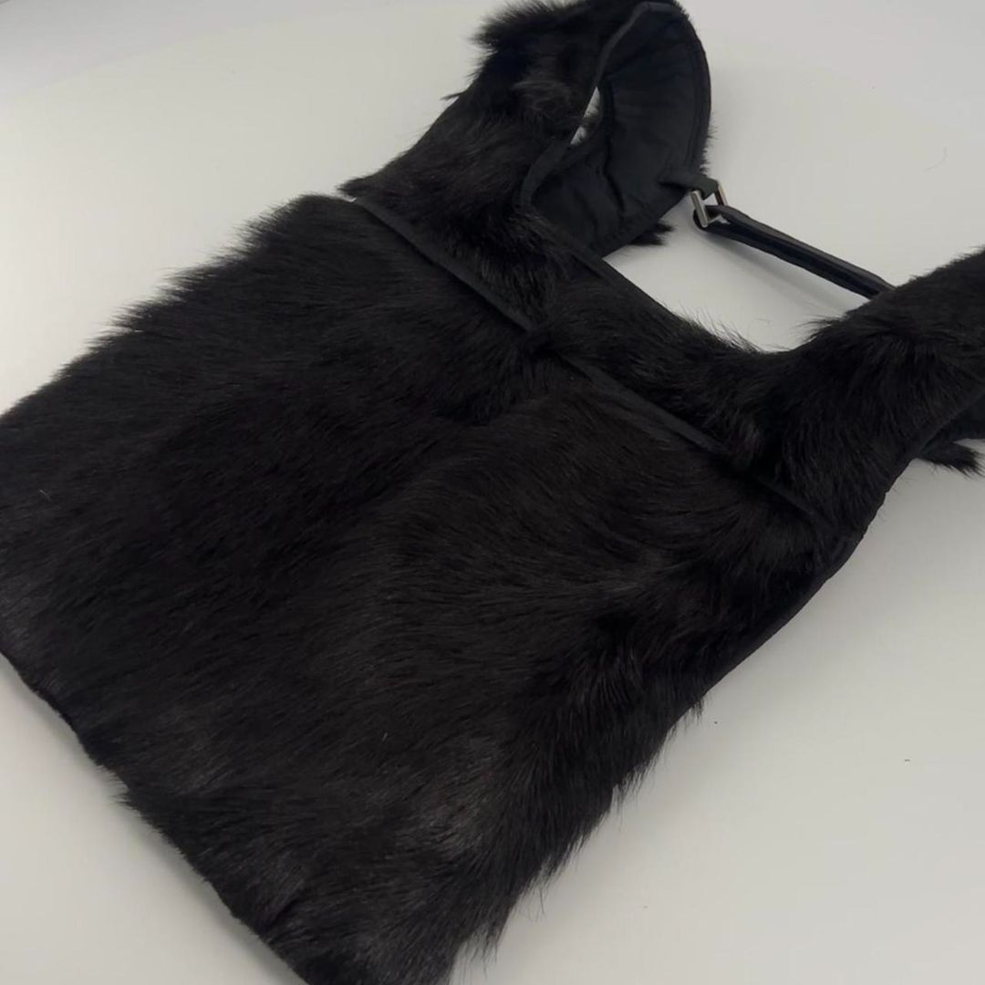 Thumbnail 7aa4569a-1f15-4040-a292-2f95bc2a4004