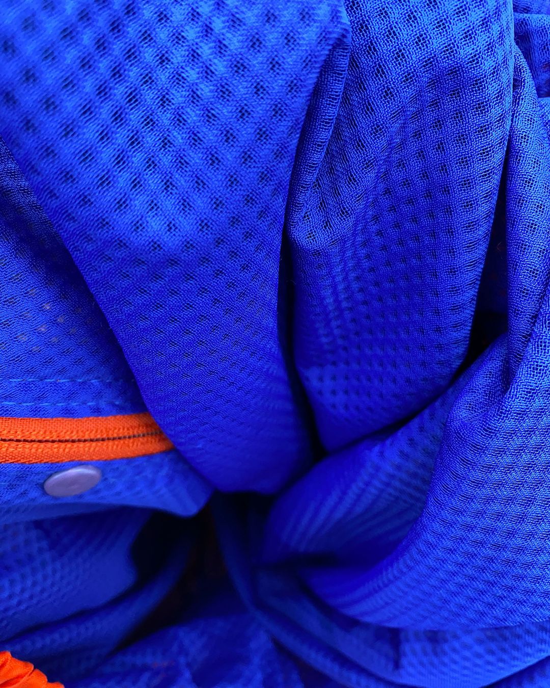 Thumbnail 133bab23-96b6-4ca9-9a27-307076bd1c53