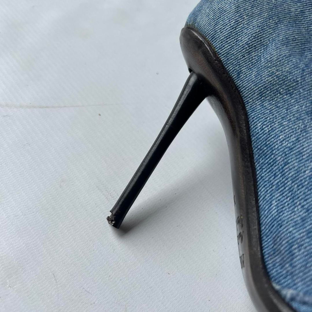 Thumbnail b9282b64-58dd-4ea9-8d86-797c16aa81ee