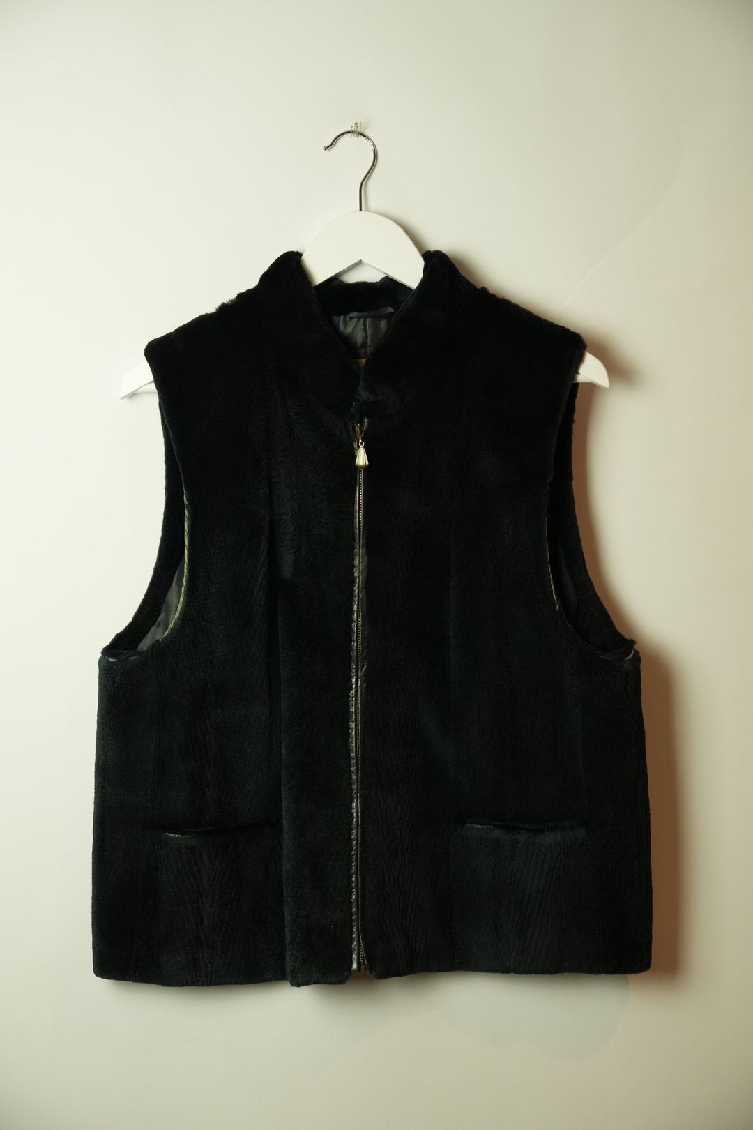 Emba Fur Vest by VENDOR-UNKNOWN in size M from FURS category