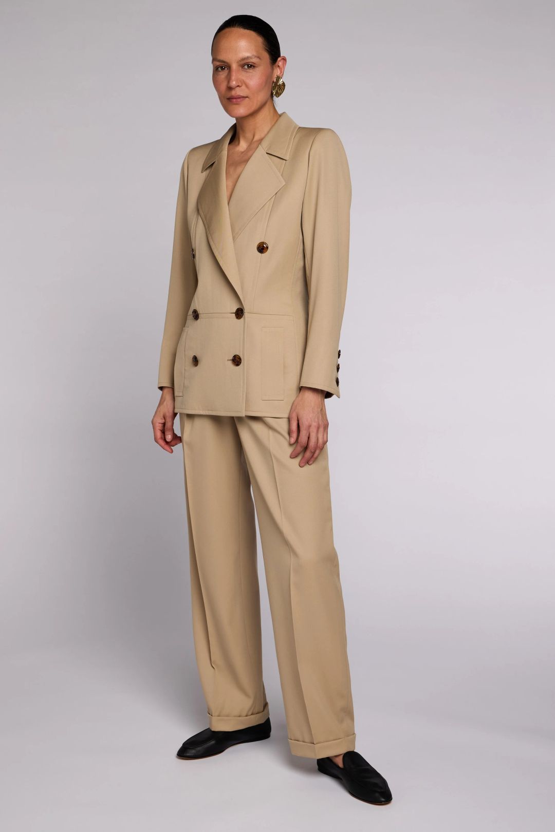 Thumbnail 38b03761-6b33-4bd2-ac6c-22ff8d1c9d49