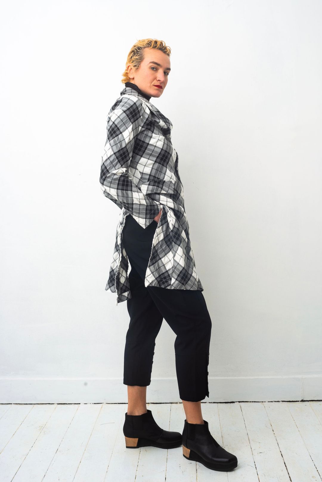 Thumbnail 053248bd-06fa-4693-97fe-d6738f634b98