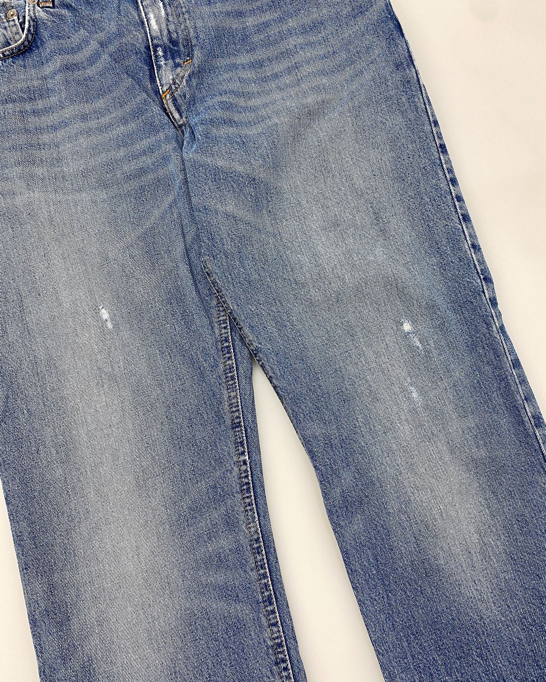 Thumbnail 1fc9ce3c-e27d-4545-8909-b6b7b0de1b15