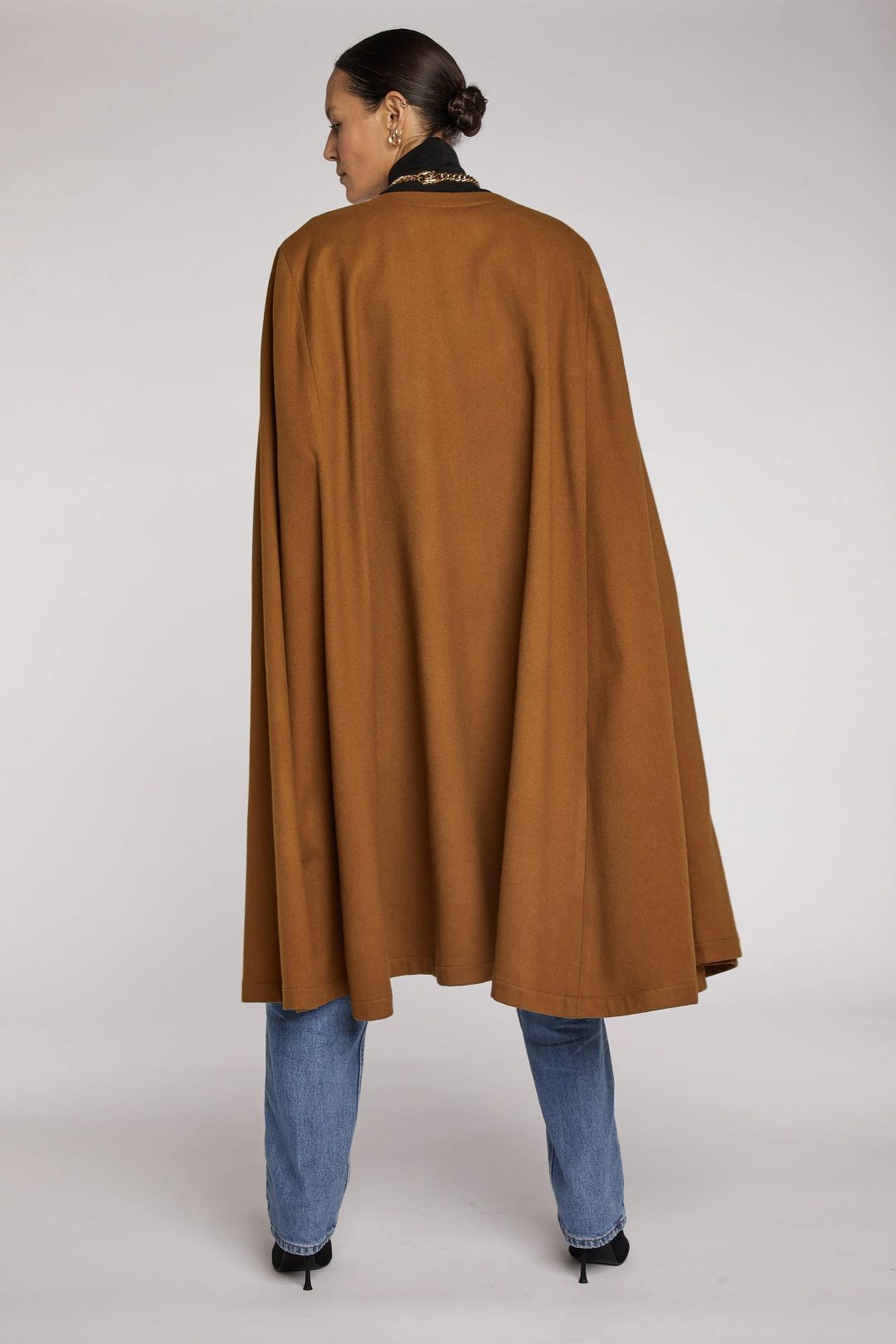 Thumbnail 39e51d30-cde0-4818-84fc-8172f1bd7a2f